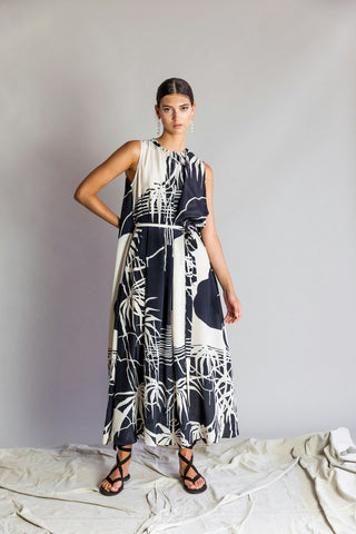Psophia Graphic Print Maxi Dress